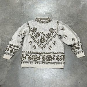 Jennifer Hill brand‎ cream colored w/brown n gold flakes design sweater/Size M